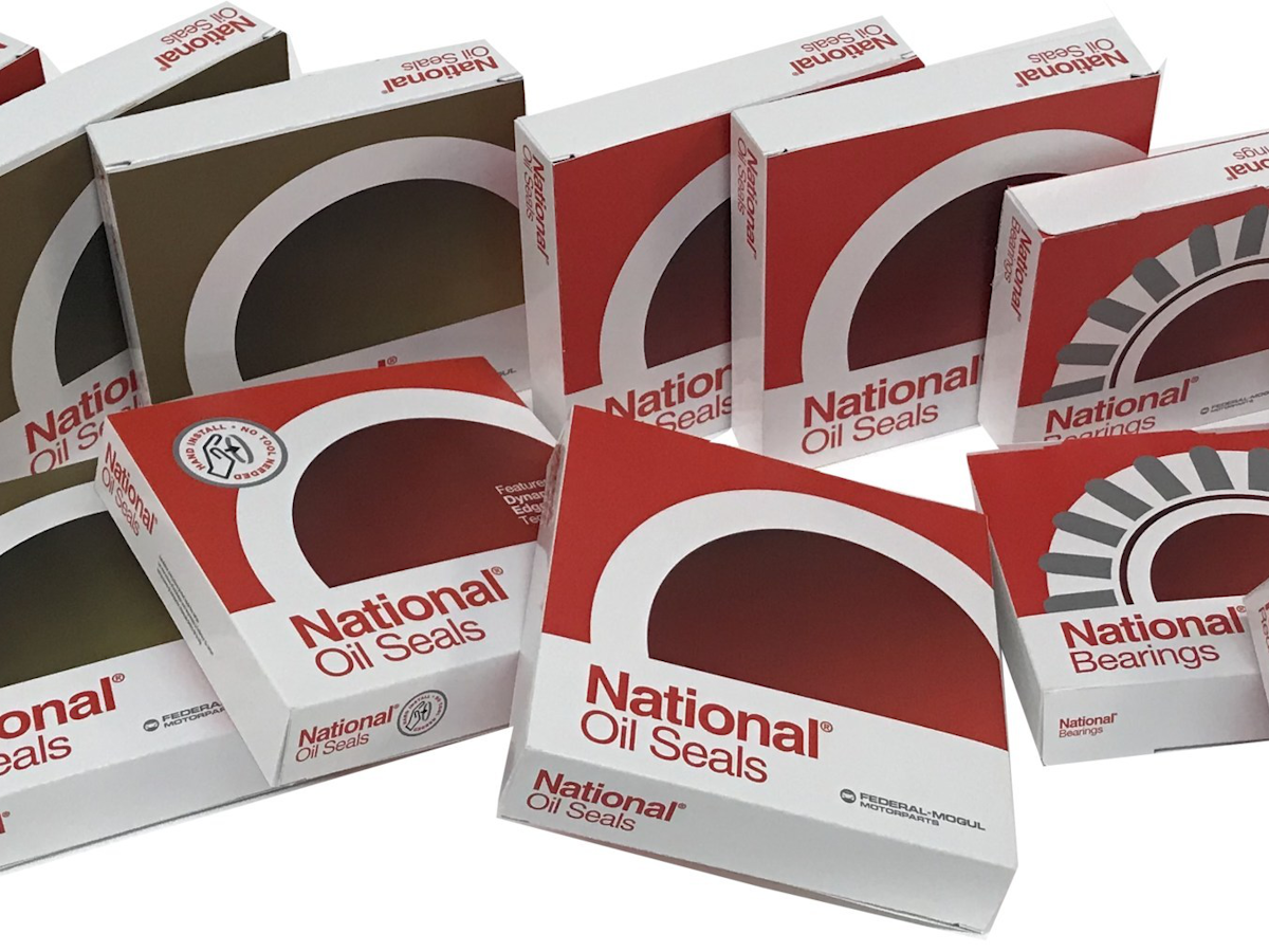 National 440972 Oil Seal New in Original Packaging Federal Mogul